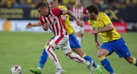 皇马本泽马帽子戏法助力晋级，半决赛一球定乾坤，决赛在望